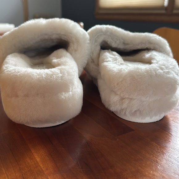J/Slides fluffy plat form slippers 9M - Picture 5 of 5